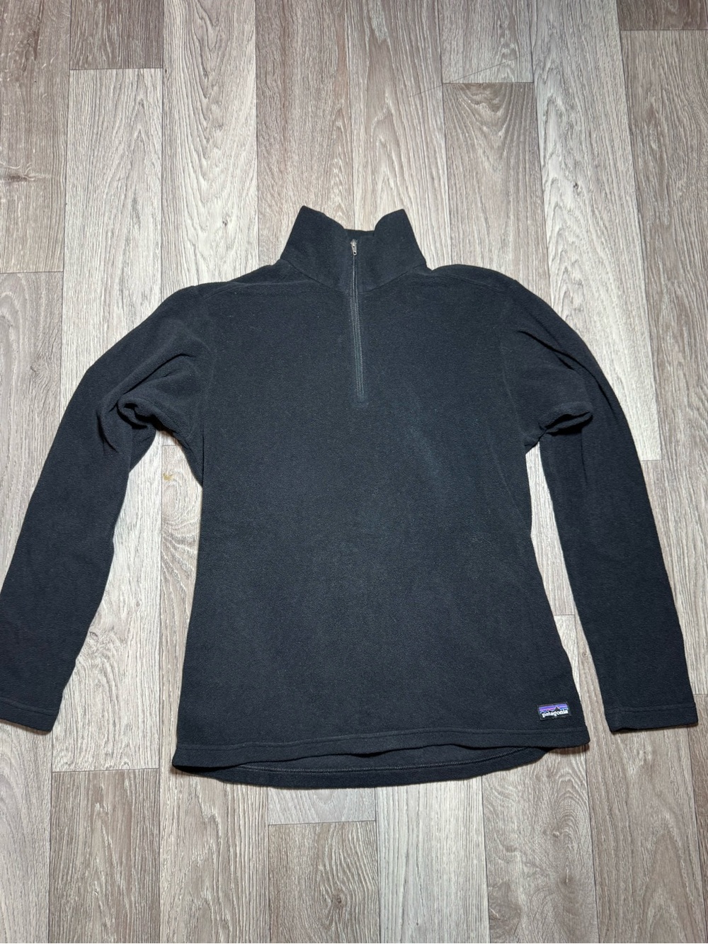 Patagonia Woman’s Fleece 1/4 zip Pullover Size M